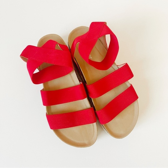 FOREVER 21 | Red Strappy Flatform Sandals Sz 7.5 - Picture 4 of 7